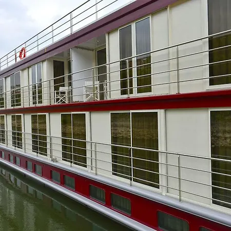 Faircruise Business Hotelship Frankfurt Hotel 3*