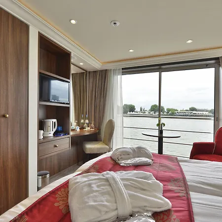 Faircruise Business Hotelship Frankfurt Hotel 3*